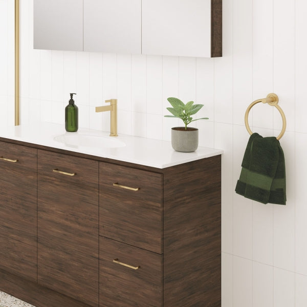 KAYA Towel Ring Urban Brass