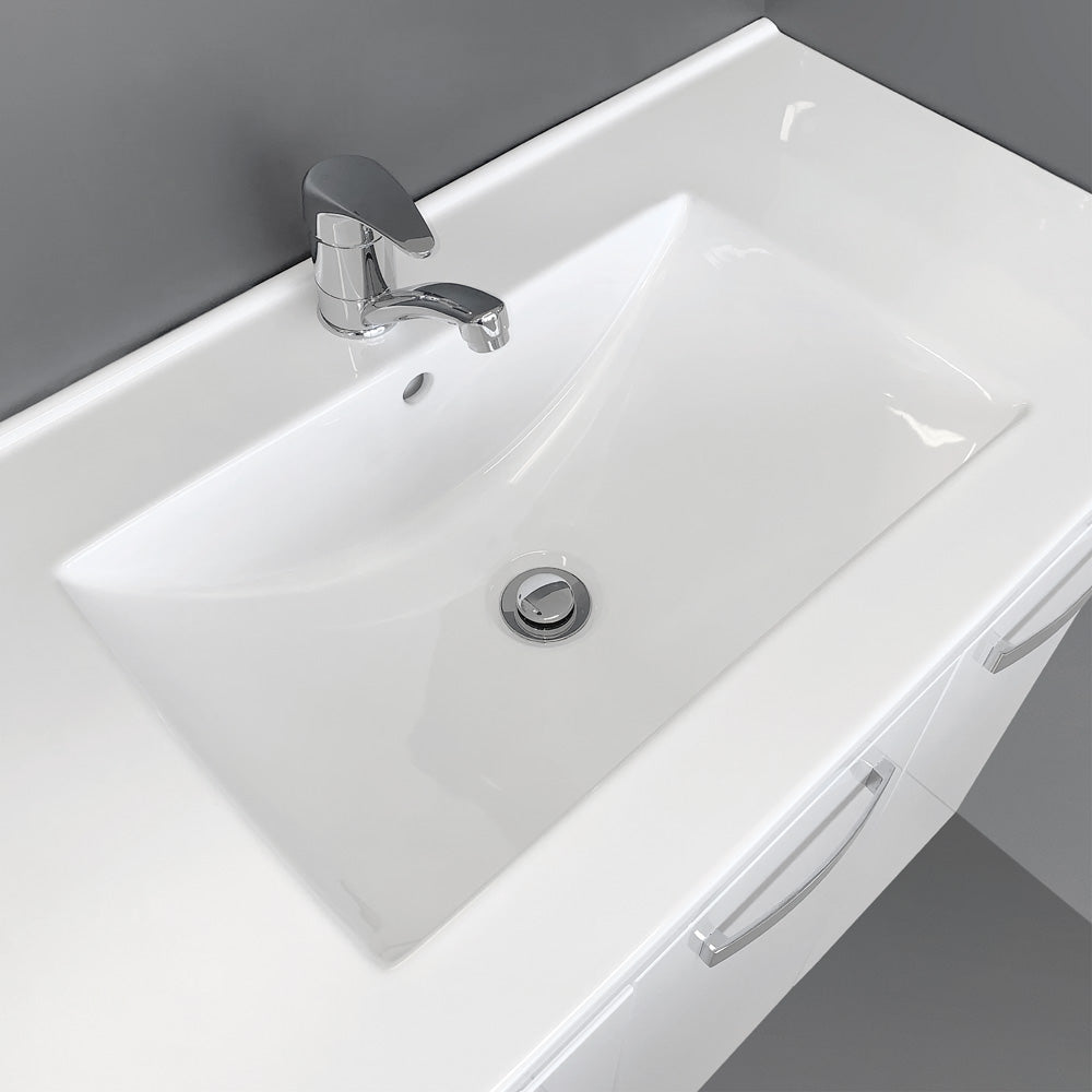 Dolce Unicab 1500 Single Bowl Vanity On Kickboard
