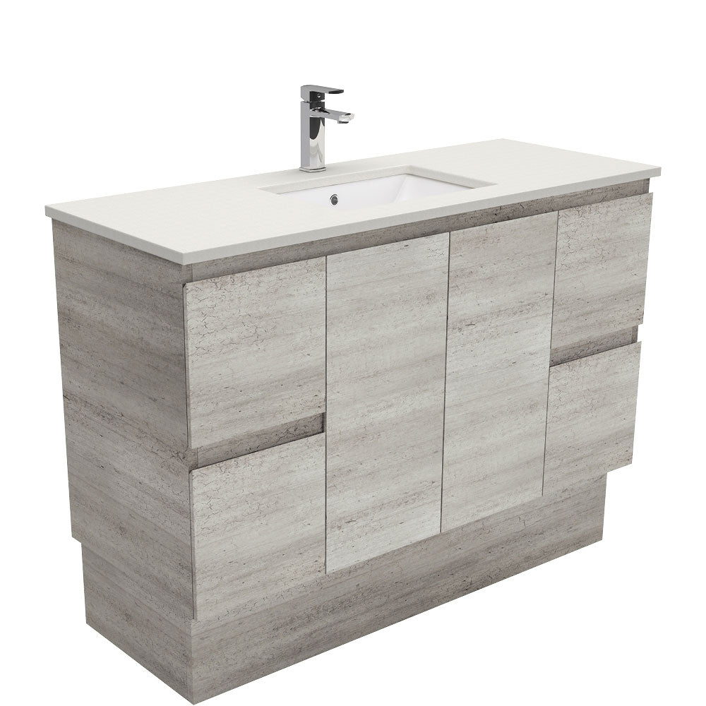 SARAH ROMAN SAND 1200 INDUSTRIAL EDGE Cab on Kick 1TH