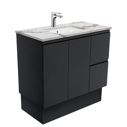 Sarah Calacatta Marble Undermount 900 Fingerpull Satin Black Vanity on Kick