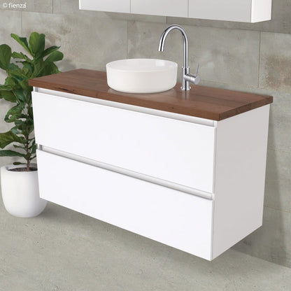 QUEST Cabinet Pull-Channel Set, Gloss White