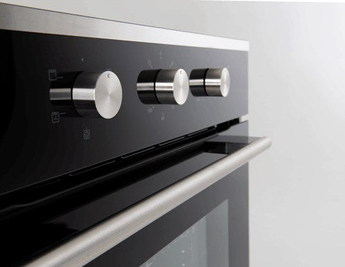60cm Fan forced 5 function Oven 120 minute cutout timer 10 amp plug in