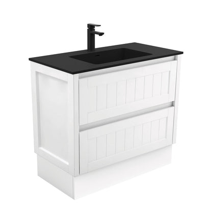 MONTANA Solid Surface 900 HAMPTON Cab on Kick 1TH