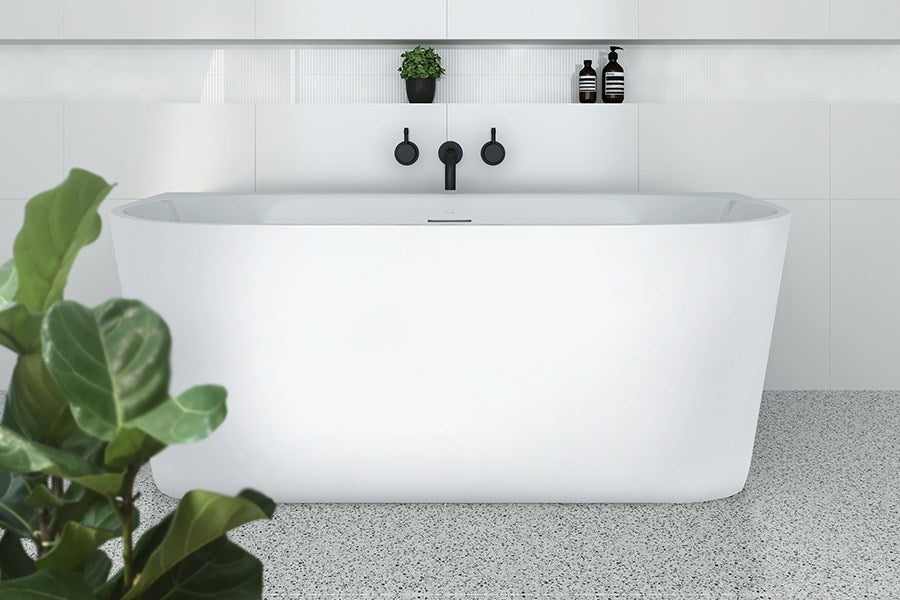ALEGRA 1400 BACK-TO-WALL FREESTANDING BATH - WHITE