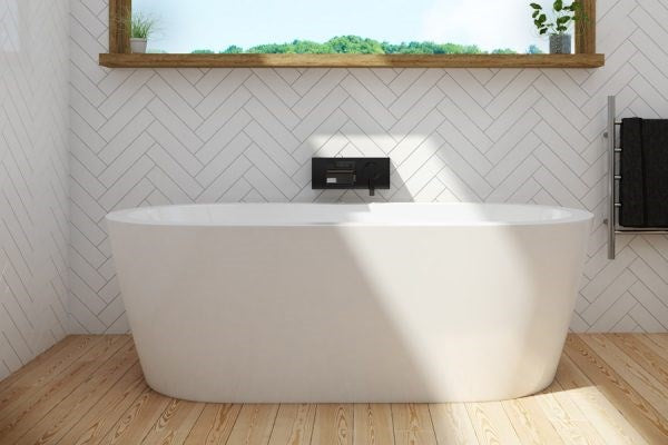 COOL 1500 FREESTANDING BATH - WHITE
